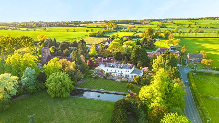 6 Bedroom Detached House For Sale In Epping Upland, Epping, CM16