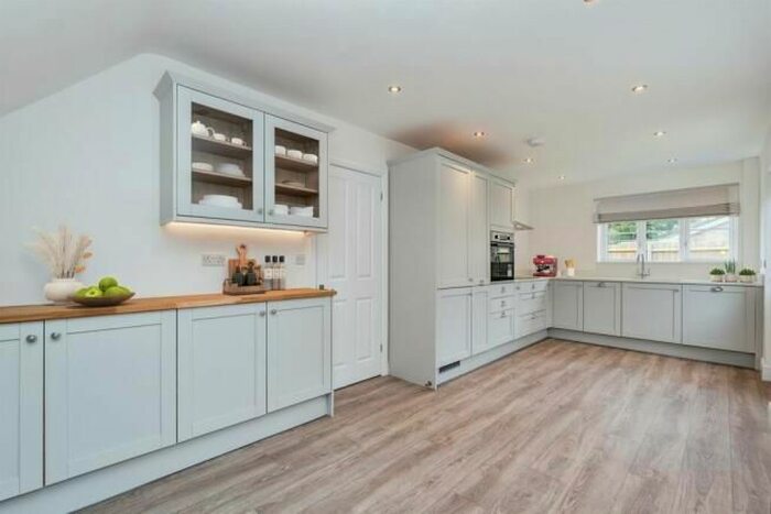 4 Bedroom Property To Rent In Cooks Lane, Calmore, Southampton, SO40