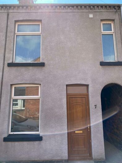 3 Bedroom Terraced House To Rent In West Street, NG16