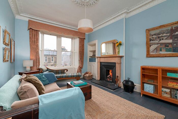2 Bedroom Flat For Sale In Montgomery Street, Edinburgh, EH7
