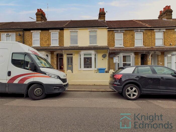 3 Bedroom Terraced House To Rent In Burley Road, Sittingbourne, ME10
