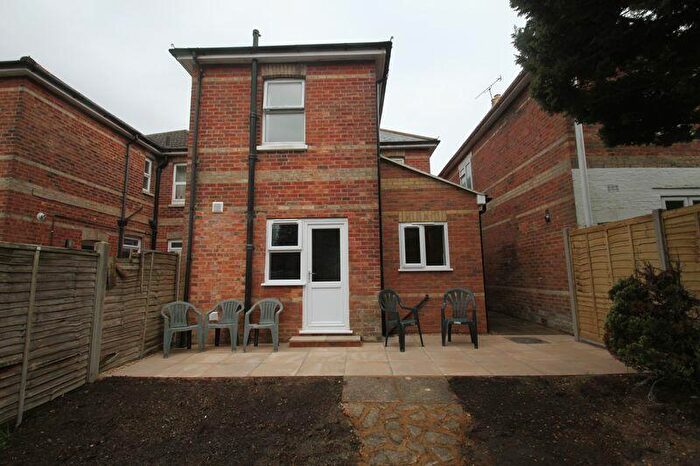 6 Bedroom Detached House To Rent In Osborne Road, Bournemouth, BH9