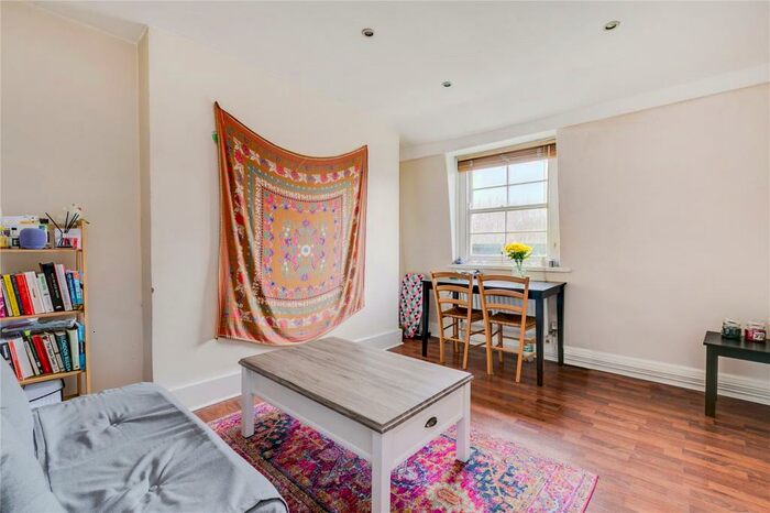 1 Bedroom Apartment To Rent In Mornington Terrace, London, NW1