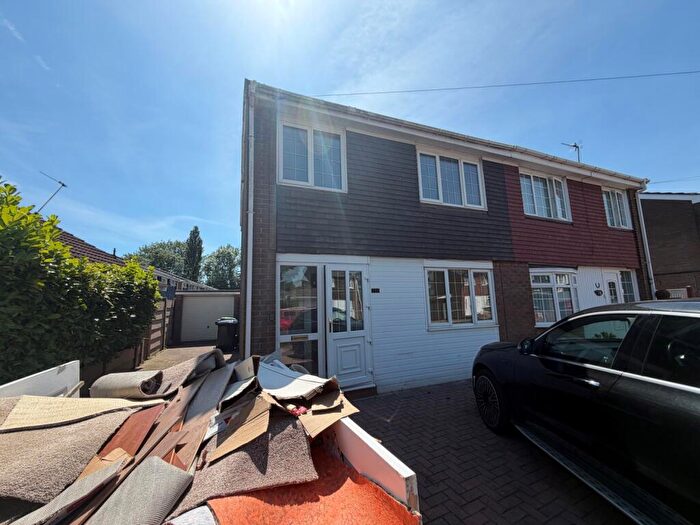 3 Bedroom Semi-Detached House To Rent In Regis Heath Road, Rowley Regis, West Midlands, B65