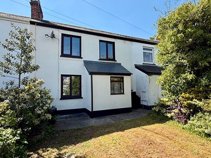 2 Bedroom Terraced House To Rent In Kingston Road, Taunton, TA2