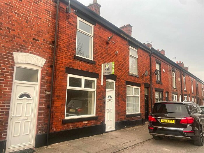 2 Bedroom Property To Rent In Milner Street, Radcliffe, Manchester, M26