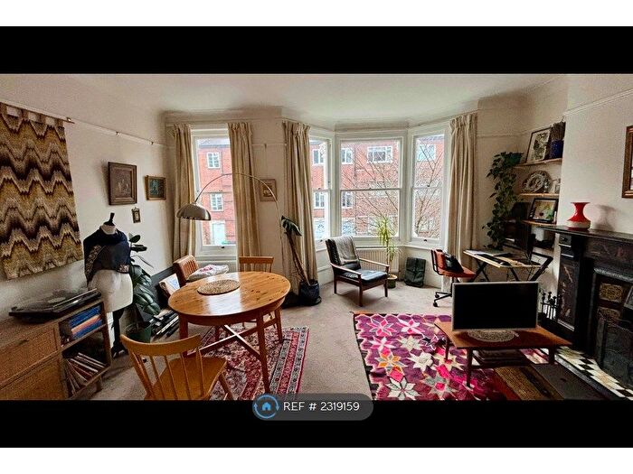 1 Bedroom Flat To Rent In Mackeson Road, London, NW3