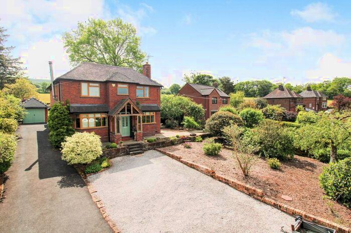 4 Bedroom Detached House For Sale In Buxton Road, Upper Hulme, Staffordshire, ST13