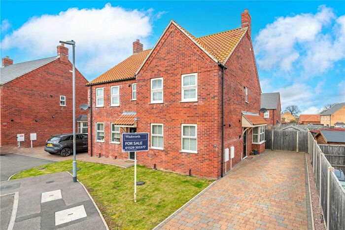 2 Bedroom Semi Detached House For Sale In Dickinson Road, Heckington, Sleaford, Lincolnshire, NG34