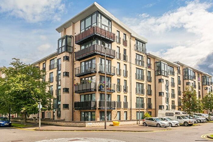 2 Bedroom Flat For Sale In Waterfront Park, Granton, Edinburgh, EH5