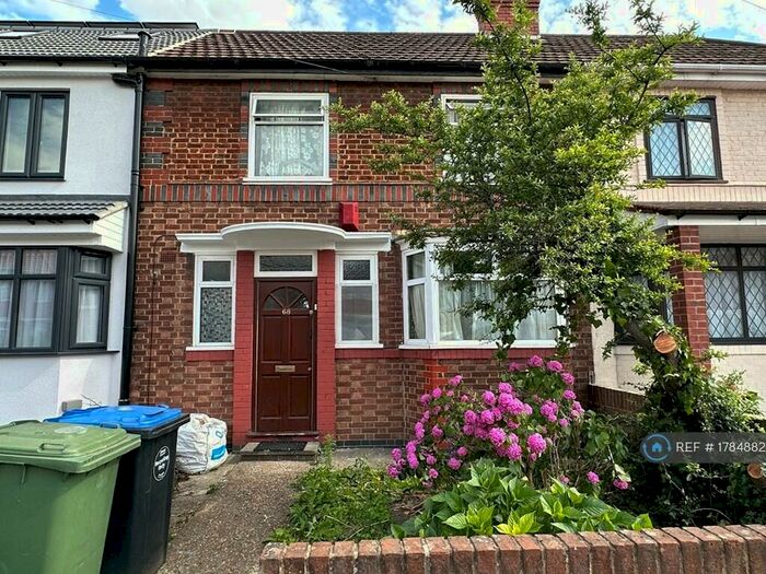 3 Bedroom Terraced House To Rent In Carlyon Road, Wembley, HA0