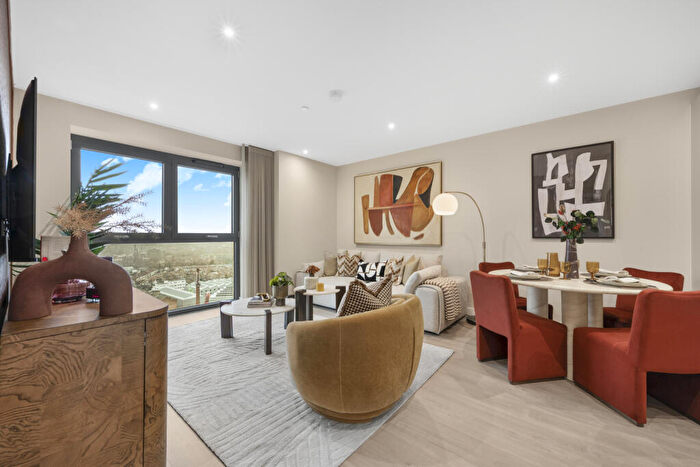 1 Bedroom Apartment For Sale In Goodchild Road, London, N4