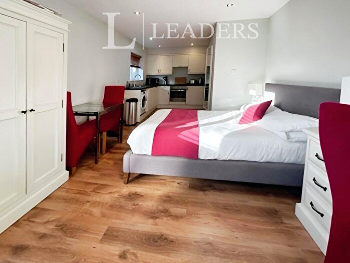 Studio To Rent In Mowbray Road, CB1