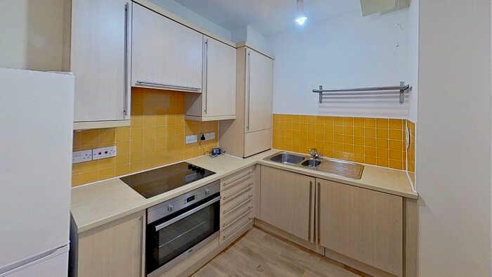 2 Bedroom Flat To Rent In Duff Street, Dalry, Edinburgh, EH11