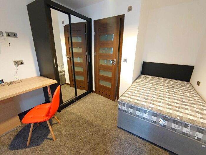 5 Bedroom Terraced House To Rent In Cameron Street, Liverpool, L7