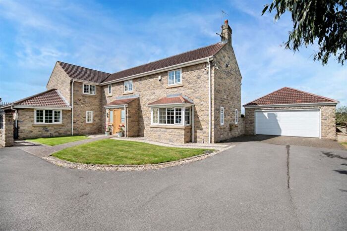 4 Bedroom Detached House For Sale In Chestnut Court, Thrybergh, Rotherham, S65