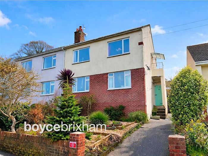 2 Bedroom Flat For Sale In Southdown Avenue, Brixham, TQ5