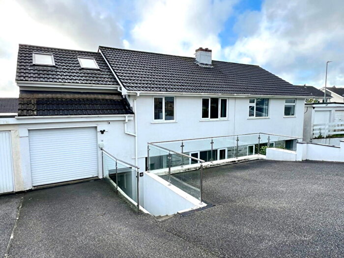 4 Bedroom Semi Detached House For Sale In Emlyn Fields, St Austell, Cornwall, PL25