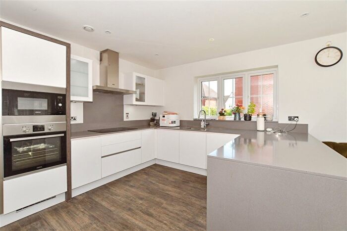 4 Bedroom Detached House For Sale In Eames View, Southwater, Horsham, West Sussex, RH13