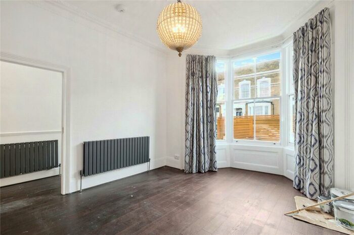 3 Bedroom House To Rent In Bayston Road, Stoke Newington Central, N16