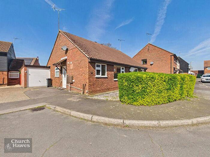 2 Bedroom Bungalow For Sale In Southey Close, Heybridge, CM9