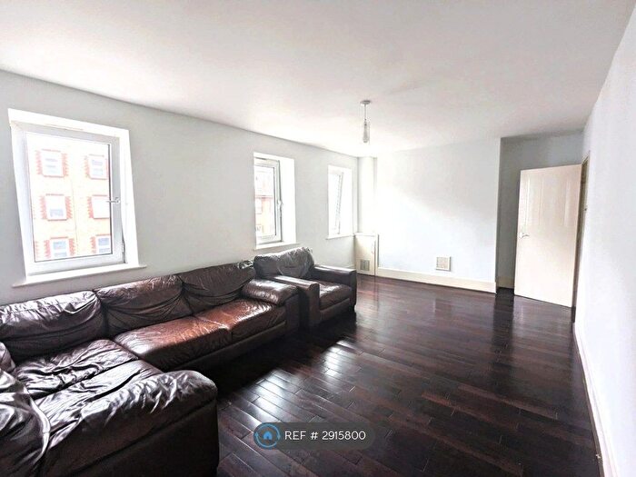 2 Bedroom Flat To Rent In West Ham, London, E15