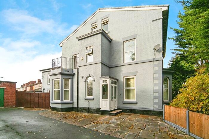 4 Bedroom Semi Detached House For Sale In Walton Breck Road, Liverpool, L4
