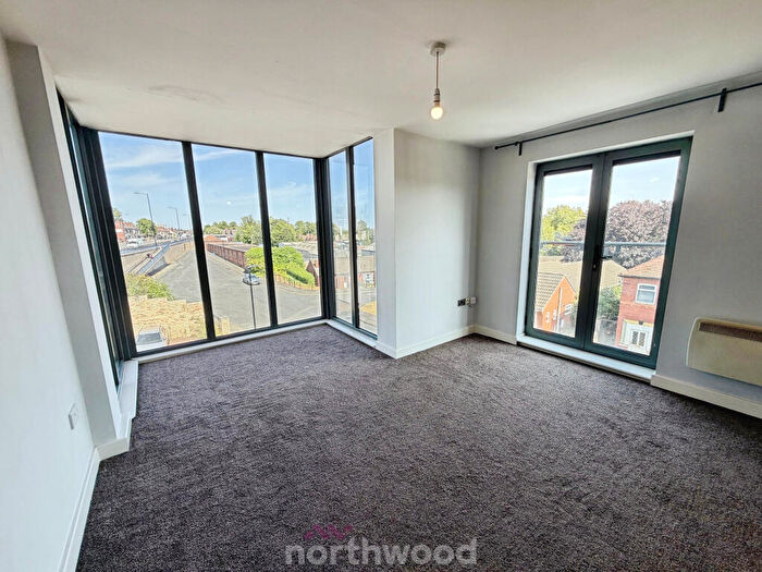2 Bedroom Flat To Rent In Low Road, Balby, Doncaster, DN4