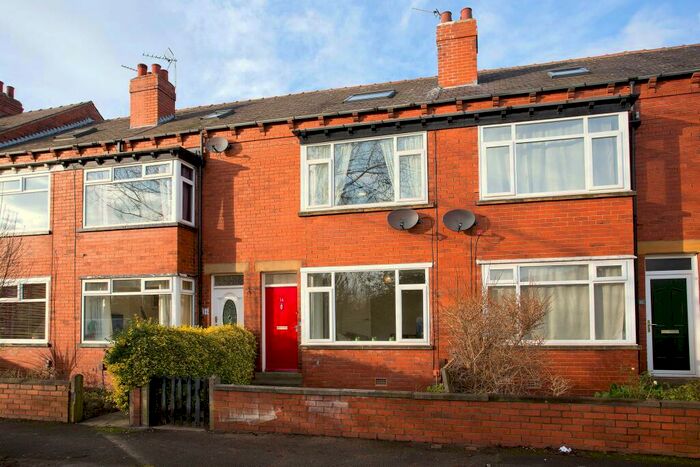 4 Bedroom Terraced House To Rent In Chandos Place, Gledhow, Leeds, West Yorkshire, LS8
