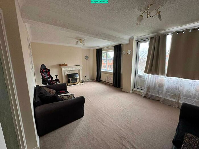 3 Bedroom Flat To Rent In Elcock Drive, Birmingham, B42