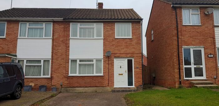 3 Bedroom Semi-Detached House To Rent In Lambourne Gardens, Reading, Berkshire, RG6