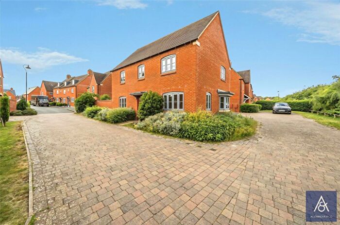 4 Bedroom Detached House For Sale In Ariel Lane, Brackley, Northamptonshire, NN13