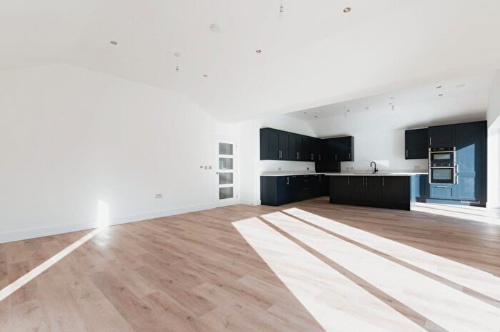 3 Bedroom Bungalow For Sale In New Road, Little Burstead, Billericay, Essex, CM12