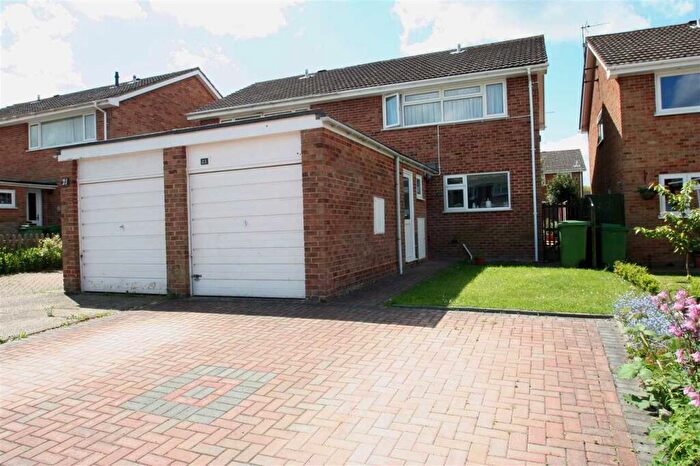 3 Bedroom Semi-Detached House For Sale In Brighton Hill, Basingstoke, Hampshire, RG22