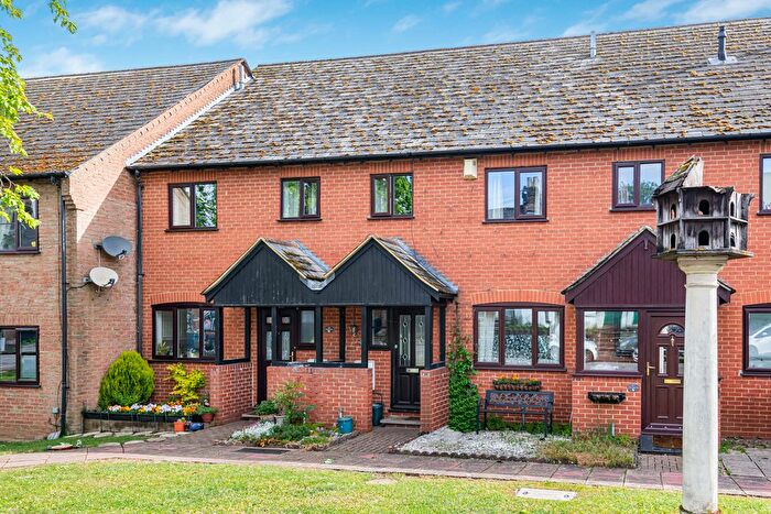 3 Bedroom Terraced House For Sale In Blacksmiths Row, High Street, St Albans, AL3