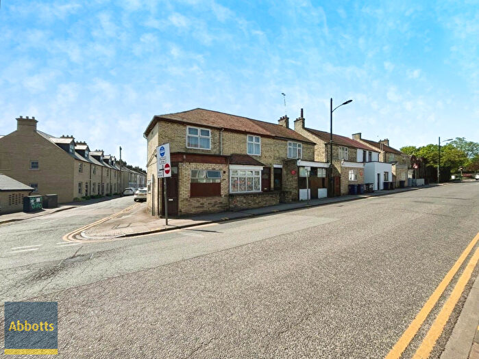 1 Bedroom Apartment To Rent In Mill Road, Cambridge, CB1