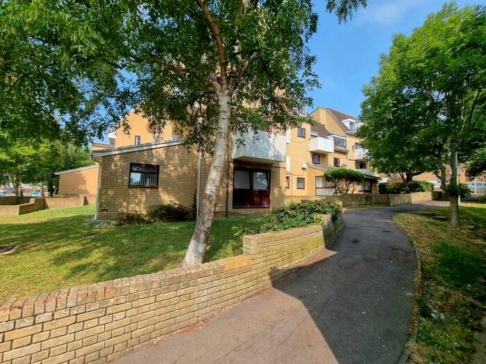 2 Bedroom Maisonette To Rent In Frogmore, Fareham, PO14