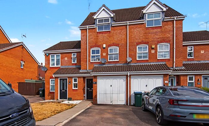3 Bedroom Terraced House For Sale In Fow Oak, Coventry, CV4