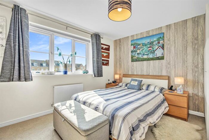 3 Bedroom Detached House For Sale In New Chapel Lane, Penistone, S36