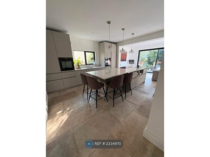 4 Bedroom Detached House To Rent In Druid Road, Bristol, BS9