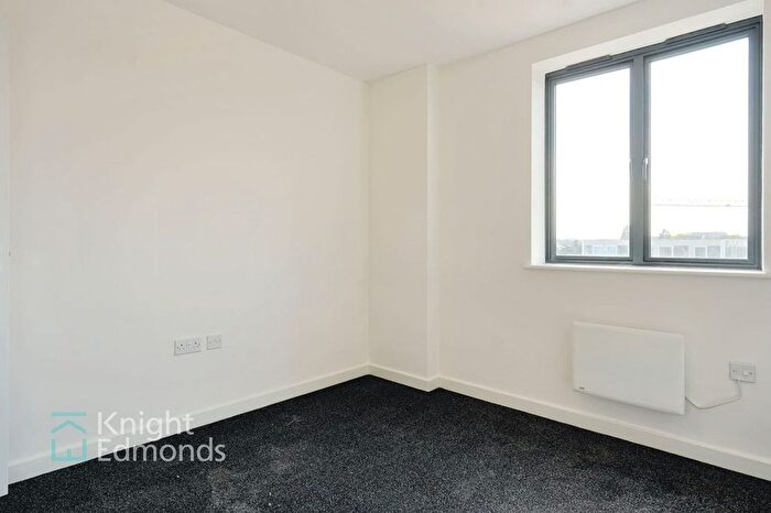 1 Bedroom Flat To Rent In Gabriels Hill, Maidstone, ME15