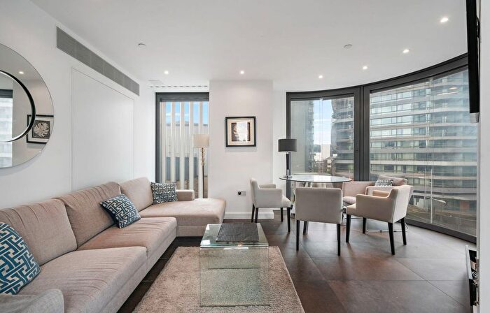 2 Bedroom Flat To Rent In Chronicle Tower, B City Road, London, EC1V