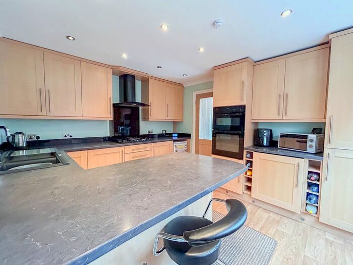 3 Bedroom Semi-Detached House For Sale In Chester Close, New Inn, NP4