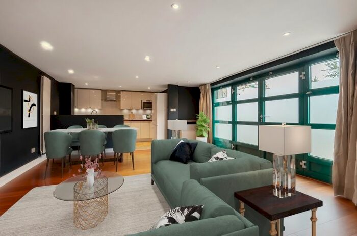 2 Bedroom Mews House To Rent In Astrop Mews, London, W6