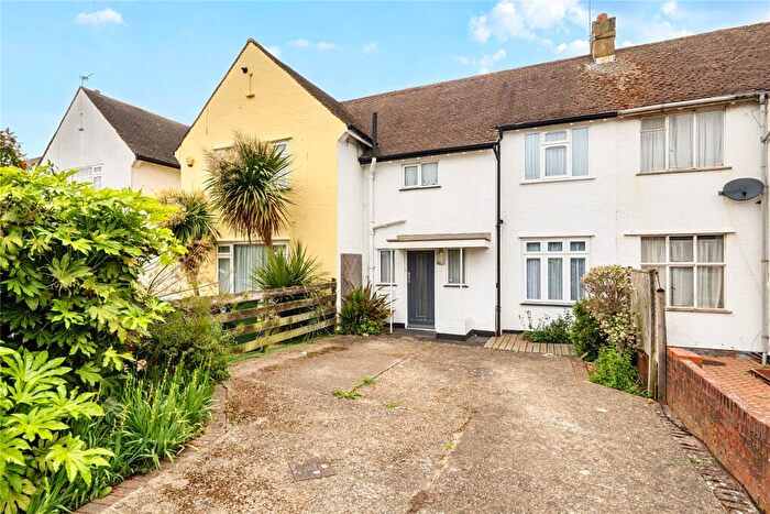 2 Bedroom Terraced House For Sale In Fullers Way South, Chessington, KT9