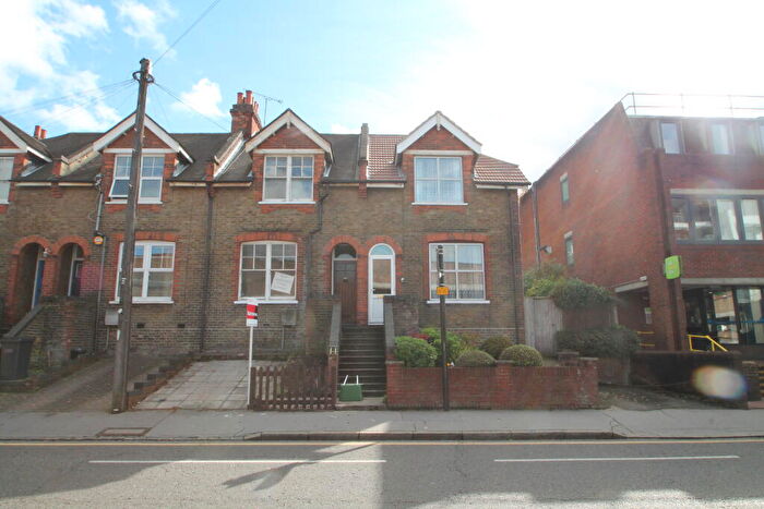2 Bedroom House To Rent In Whytecliffe Rd, Purley, CR8