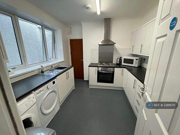 4 Bedroom Terraced House To Rent In Ty Mawr St, Swansea, SA1