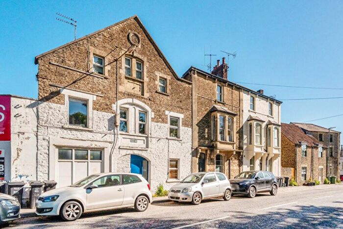 1 Bedroom Flat For Sale In Christchurch Street East, Frome, BA11