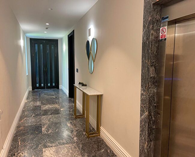 3 Bedroom Flat To Rent In Brampton Grove, London, NW4