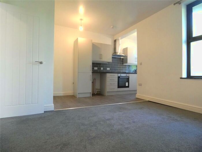 1 Bedroom Apartment To Rent In Llanberis Road, Caernarfon, Gwynedd, LL55